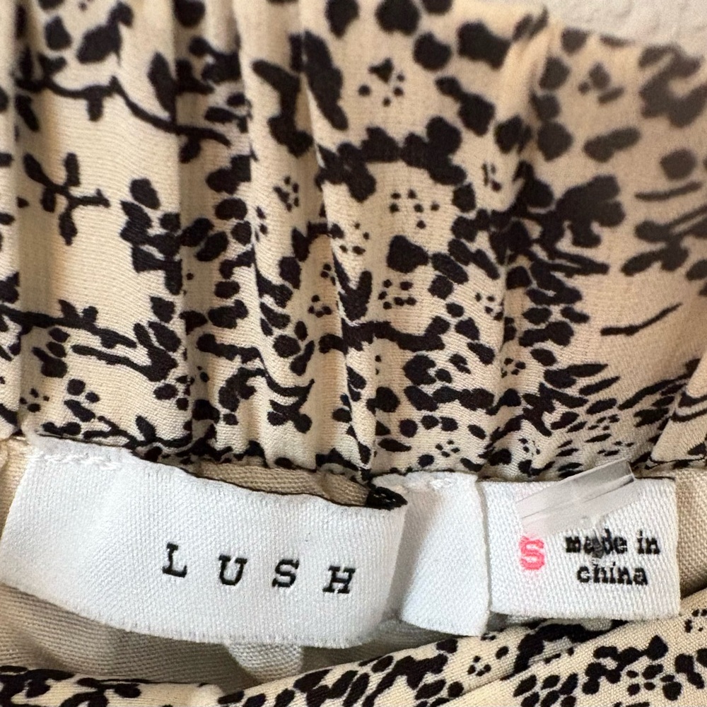 Lush Floral Black and White Women's Skirt - Picture 3 of 3